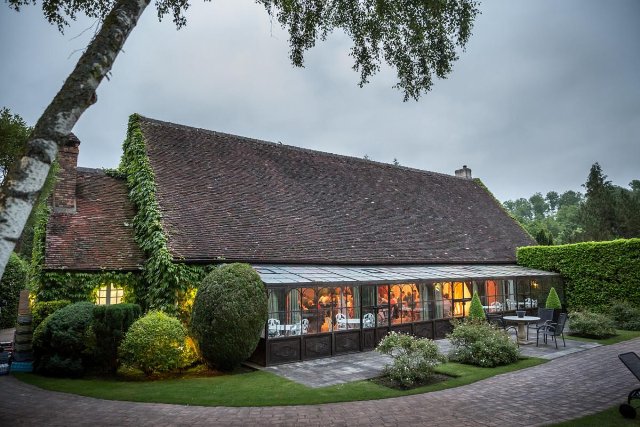 Komplett eingerichtete Gaststätte/Restaurant+Biergarten zu verkaufen