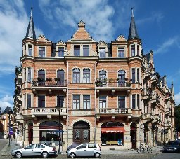 Altbau an der Rankestraße in Dresden-Cotta